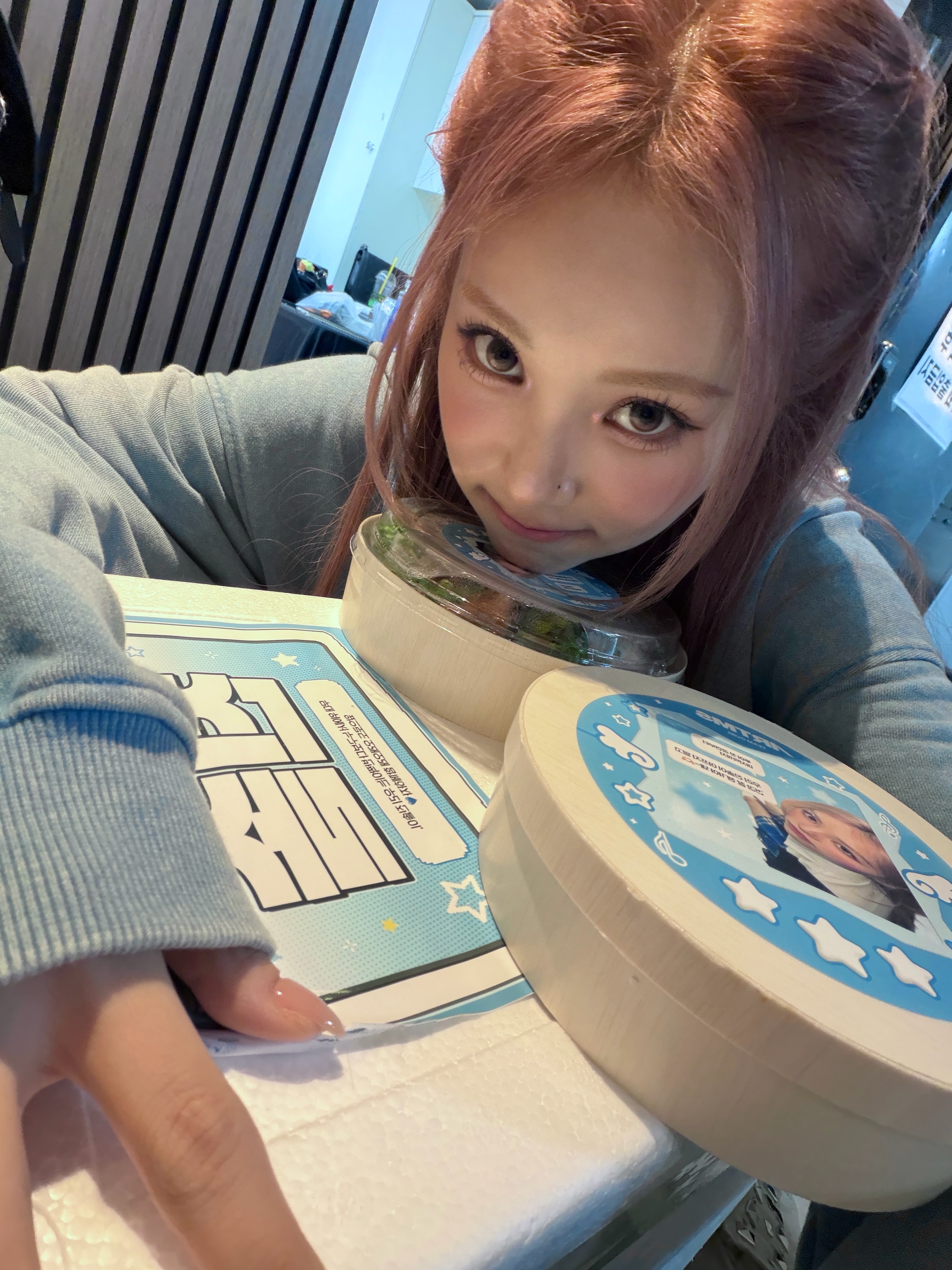 Recent Instagram post from 진솔 𝐉𝐈𝐍𝐒𝐎𝐔𝐋